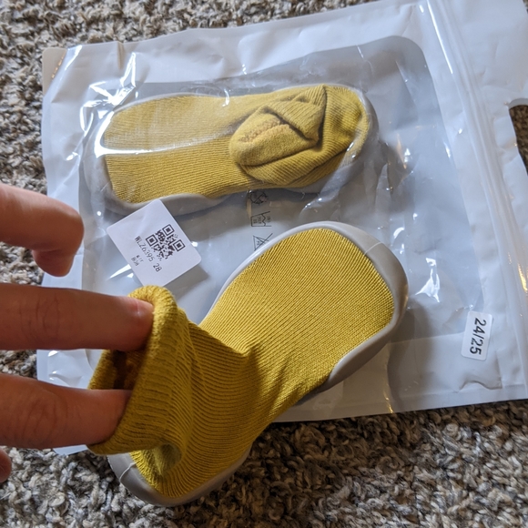 Tiny Explorers - Picture 3 of 3